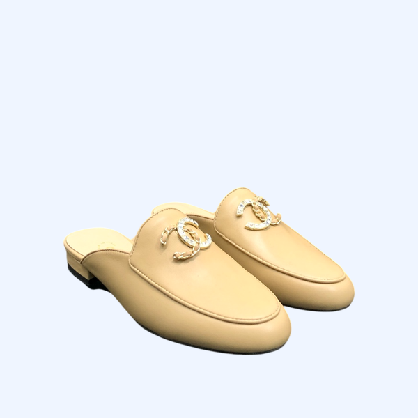 [ 샤넬 ]  CC로고 블로퍼