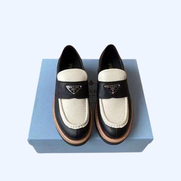 [Prada] 프라다