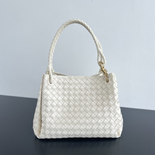 [ Bottega Veneta ] 보테가베네타 파라슈트 라지