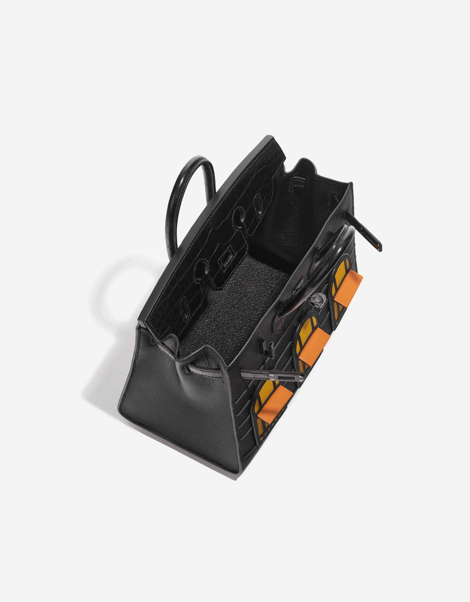 modal image 5