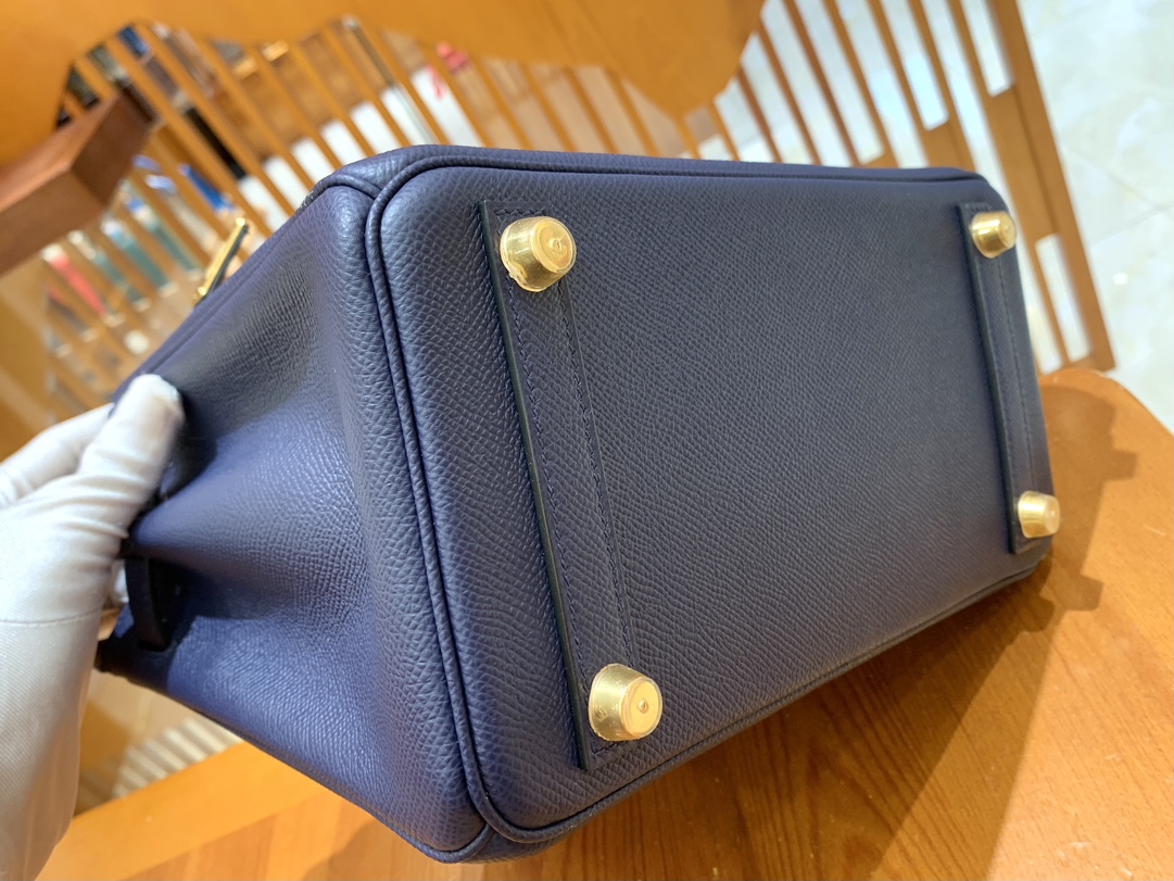 modal image 12