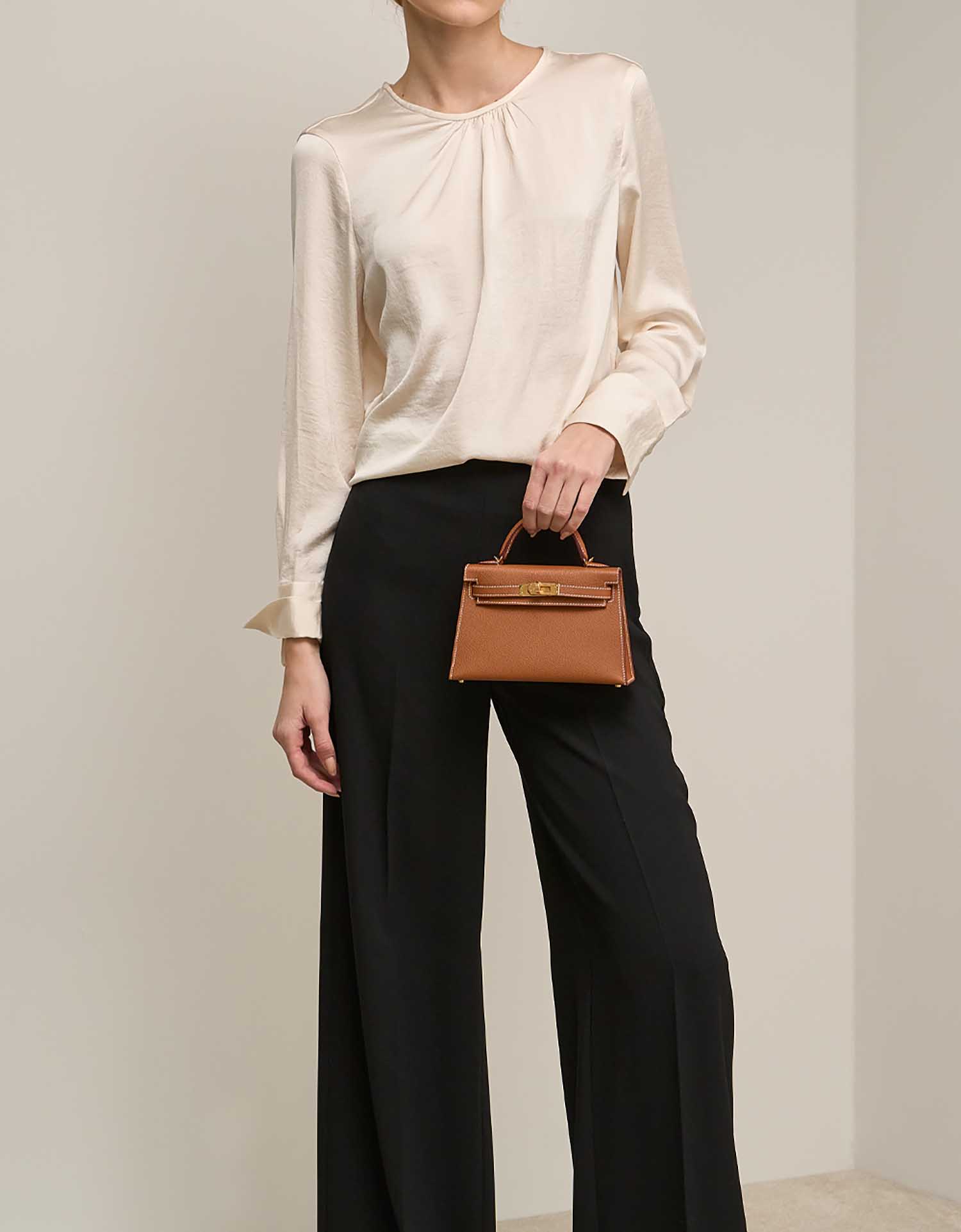 modal image 7