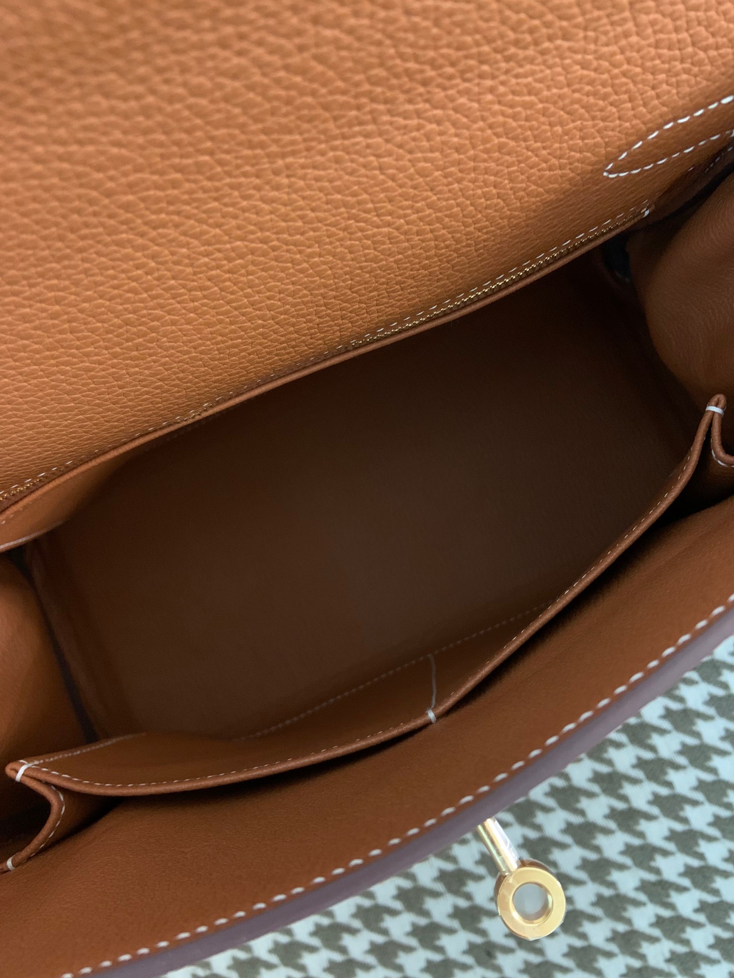 modal image 17