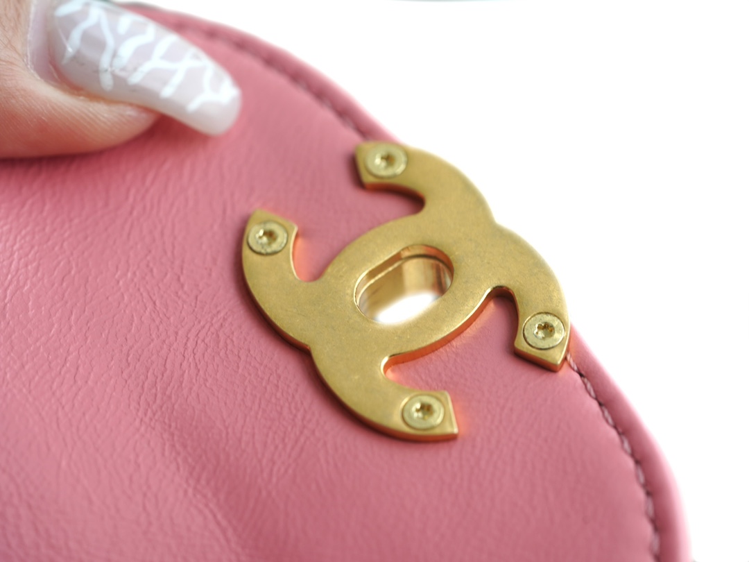 modal image 16