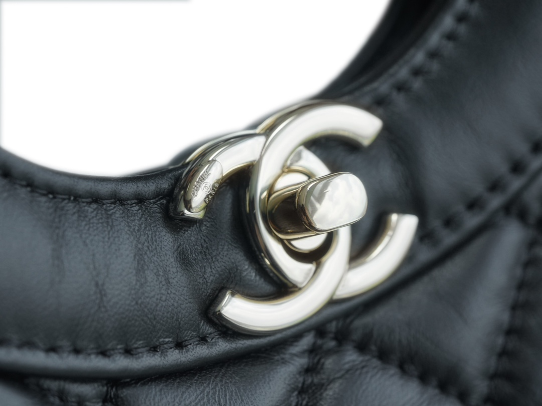 modal image 15