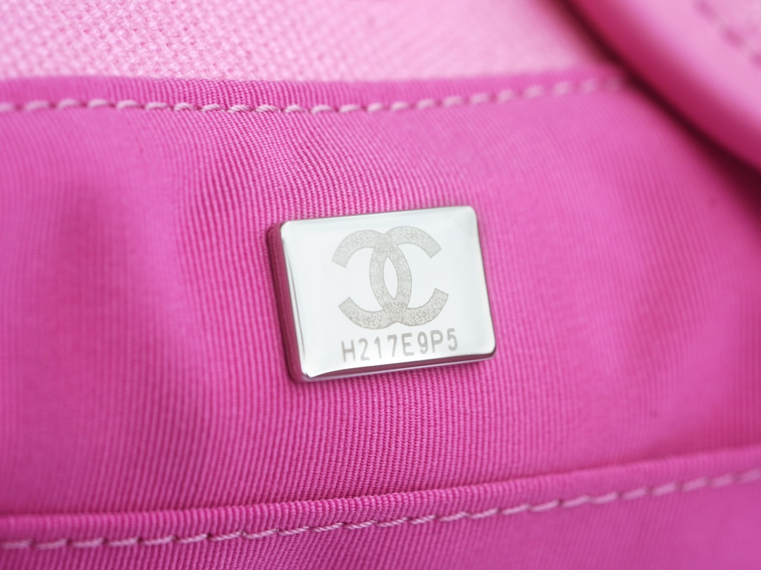 modal image 12