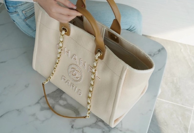 modal image 5