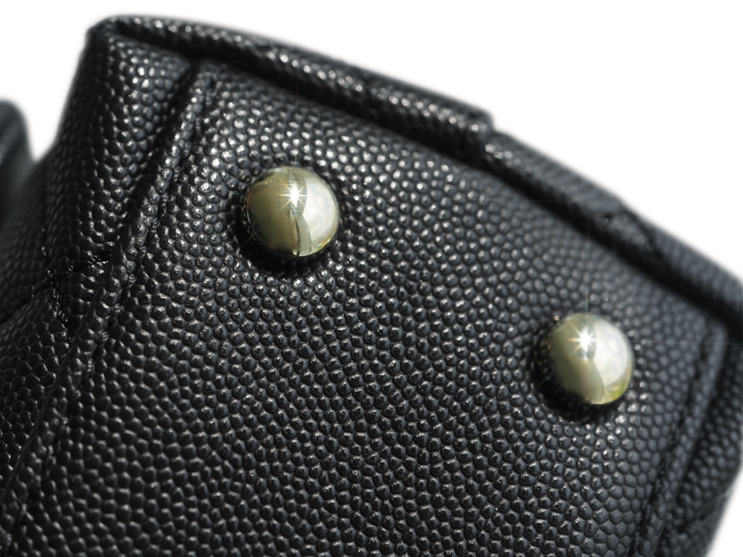 modal image 18