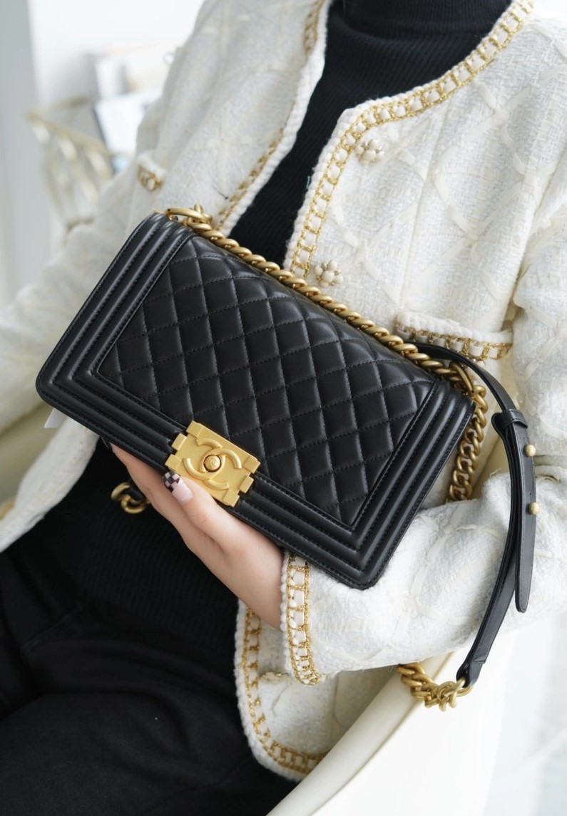 modal image 19