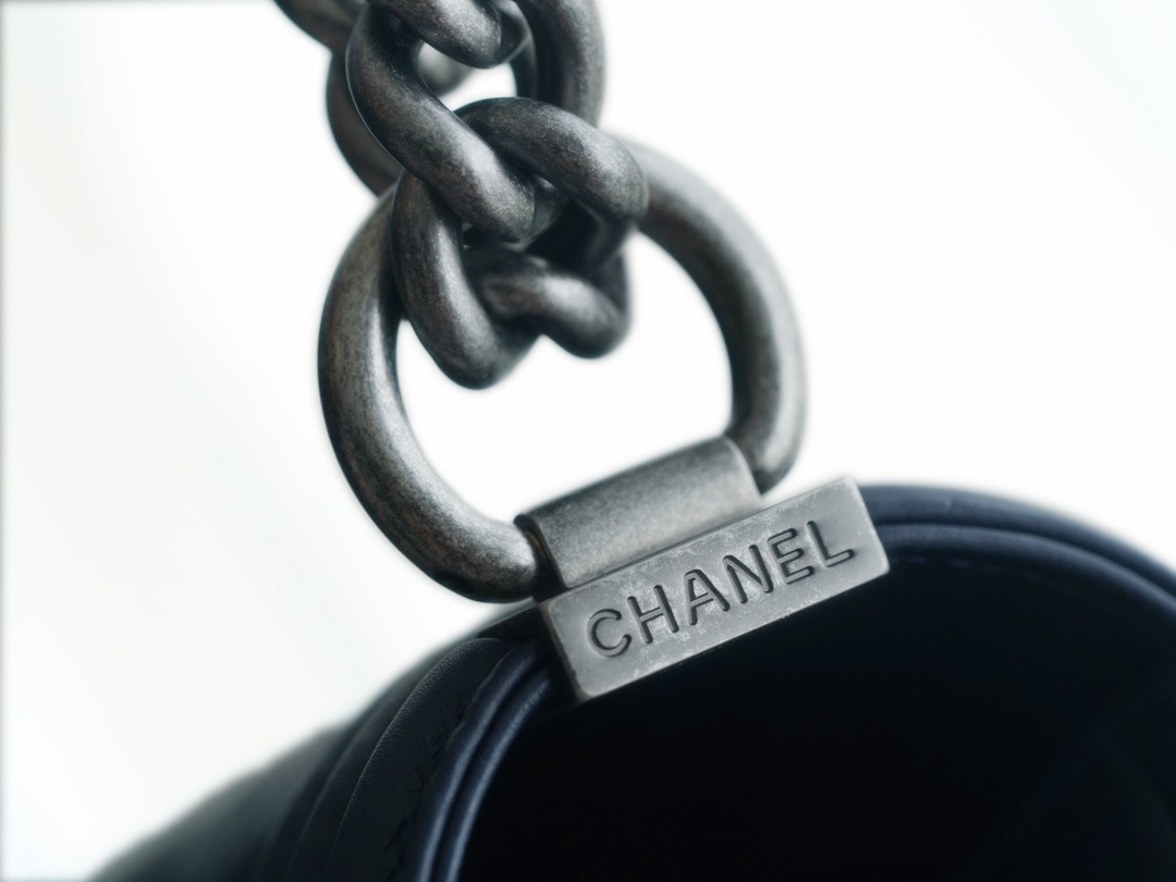 modal image 19