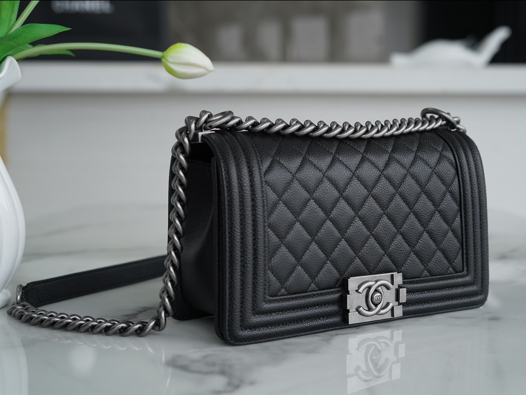 modal image 13