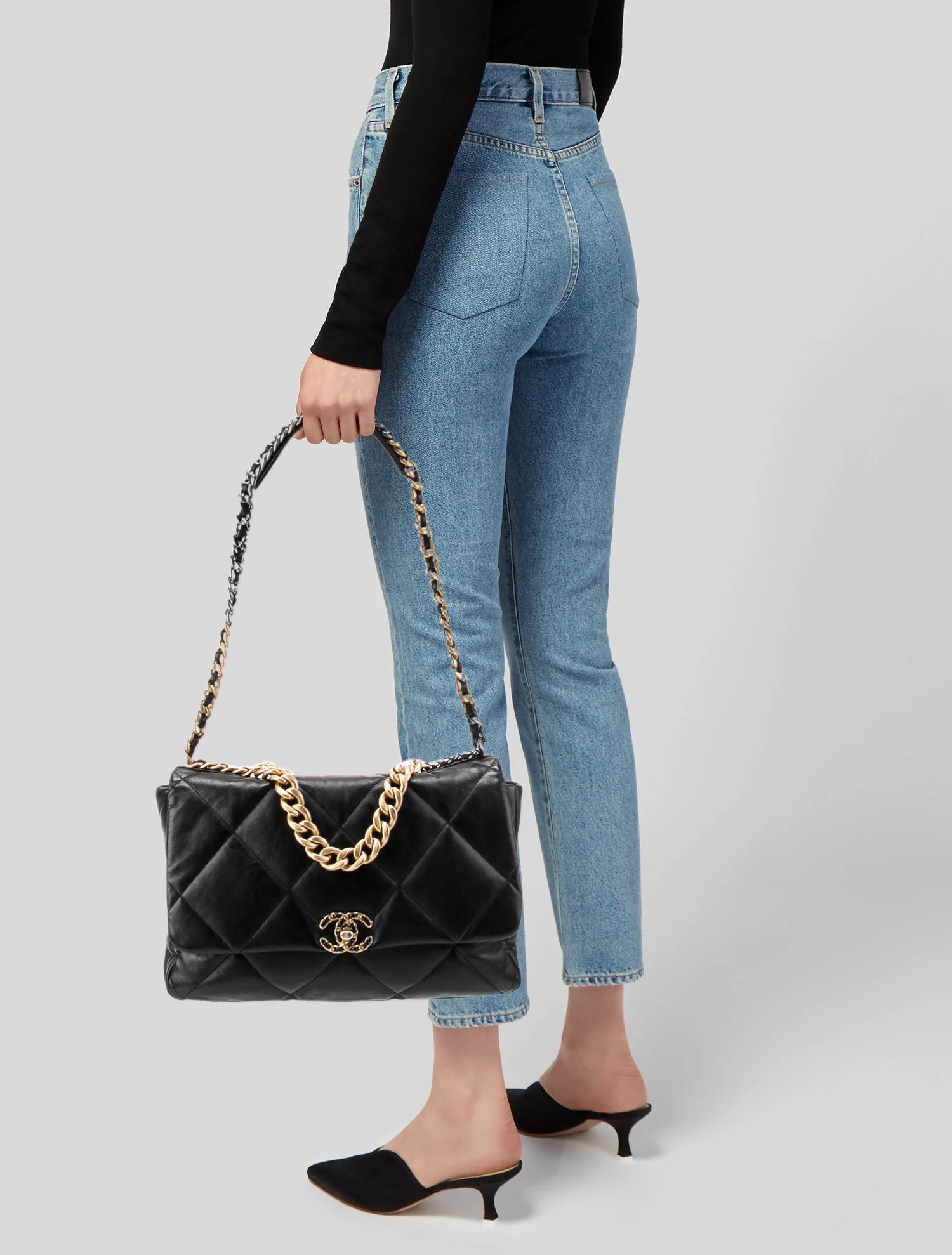 modal image 5