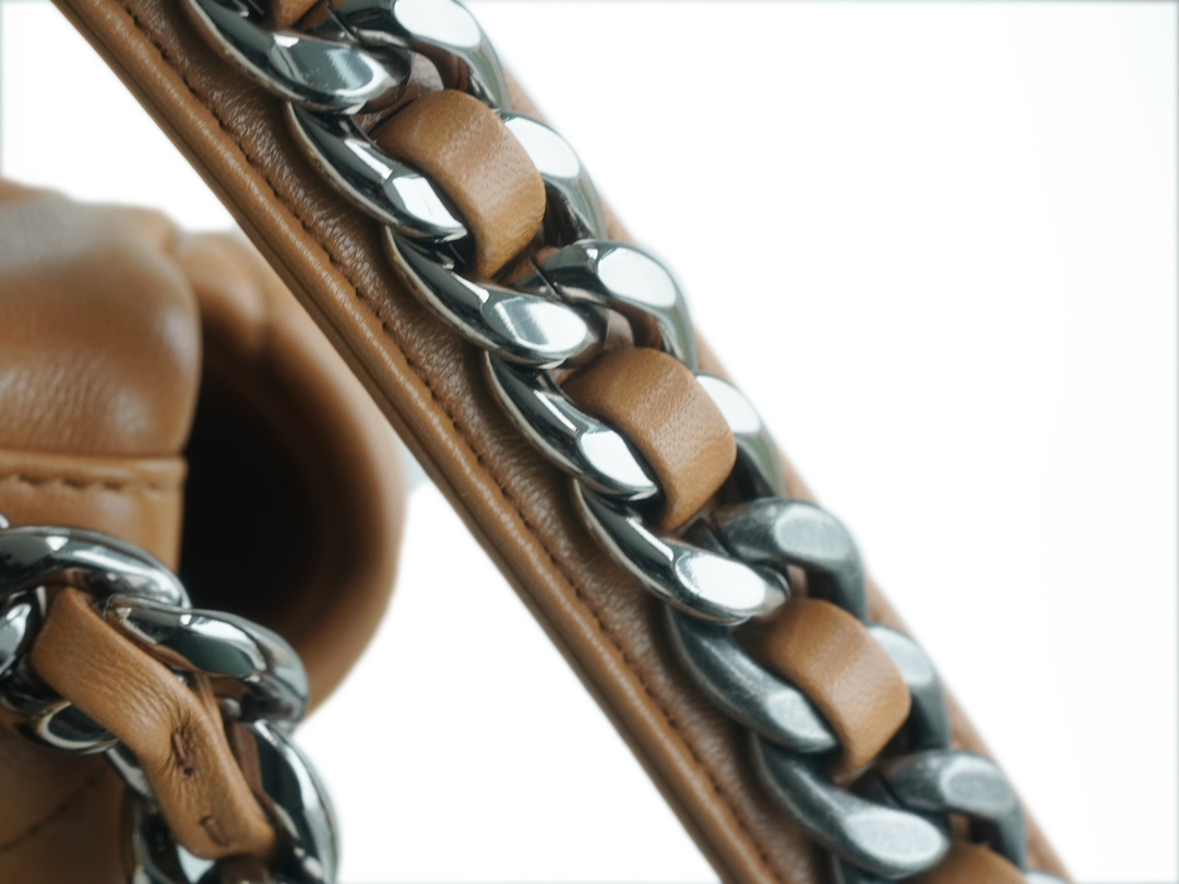 modal image 20