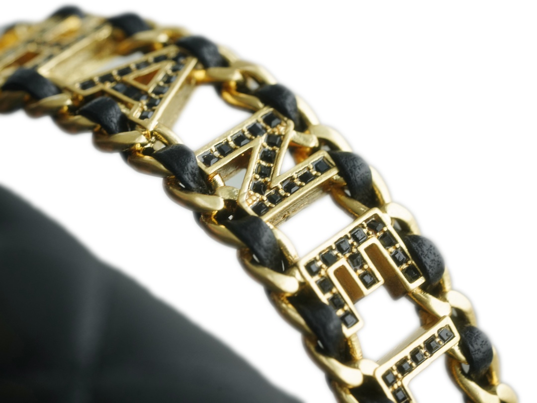 modal image 17