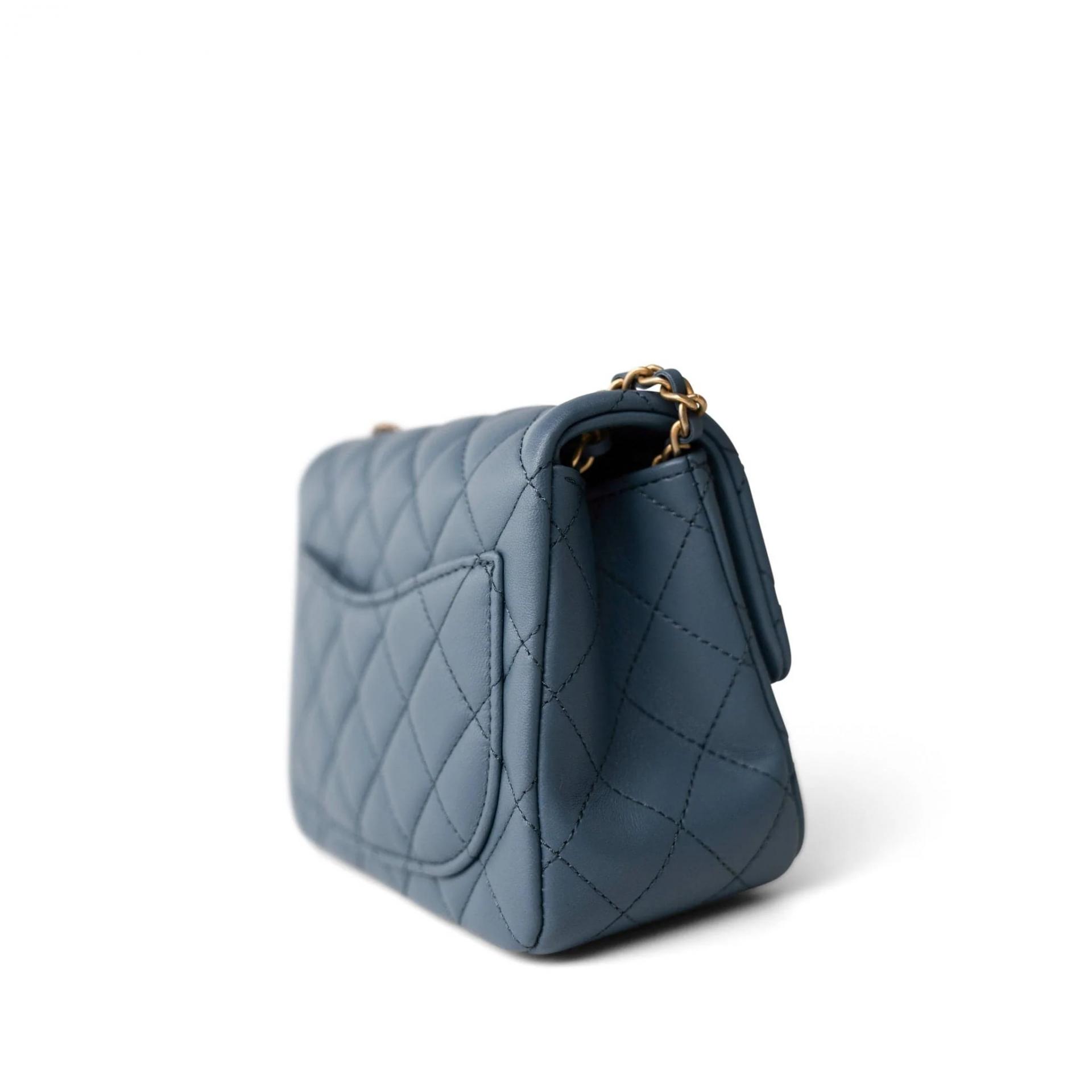 modal image 5