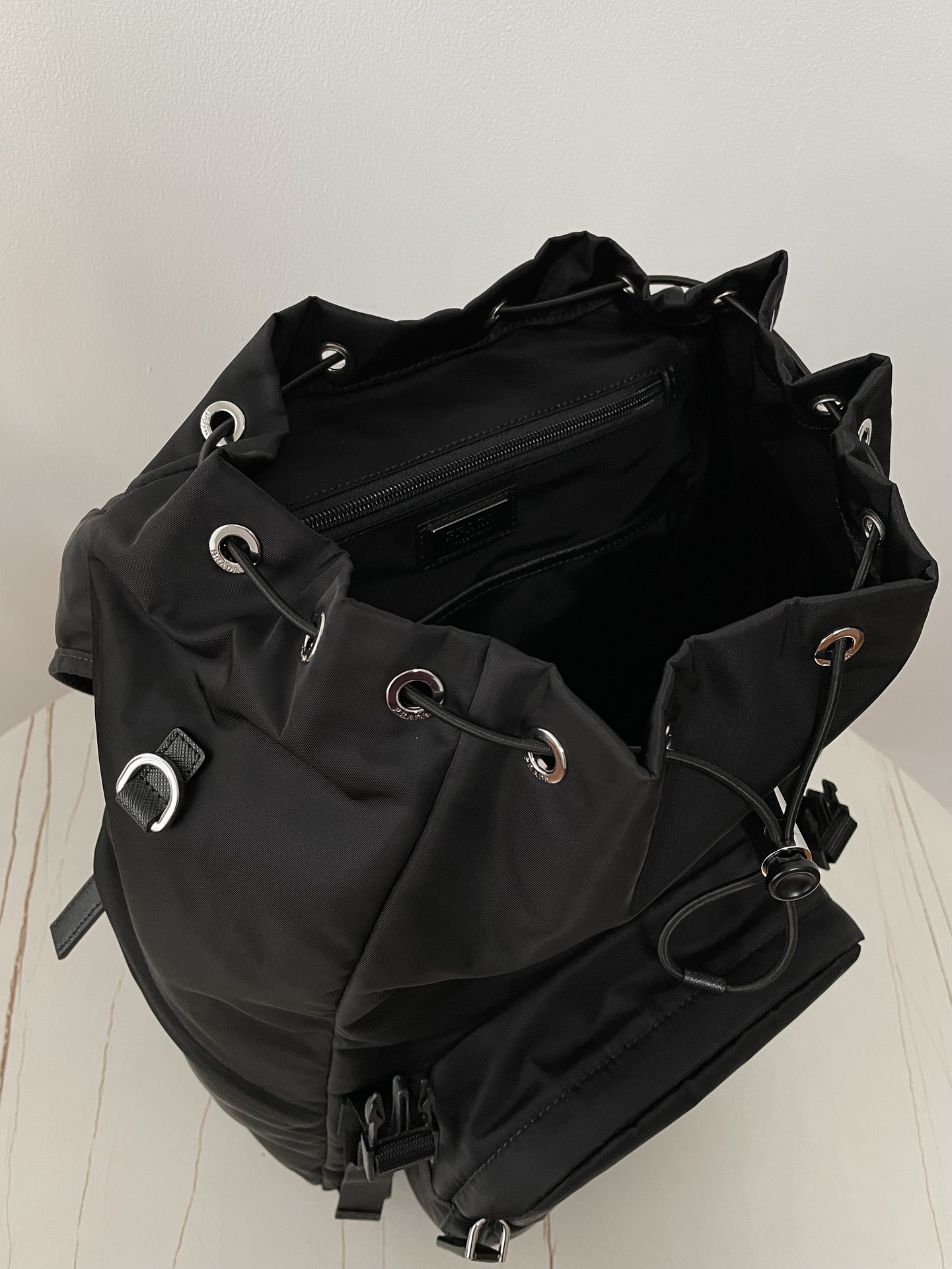 modal image 15