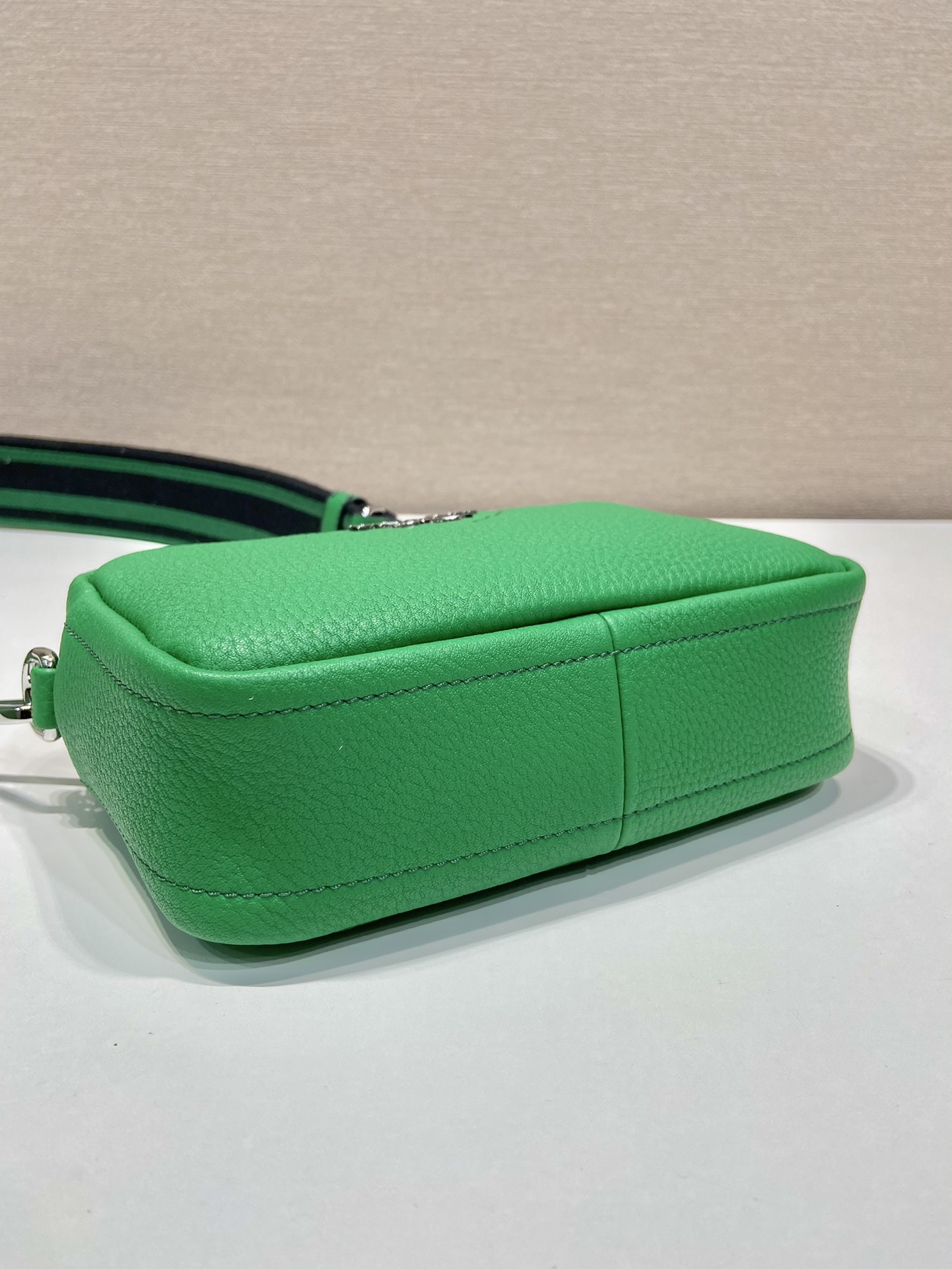 modal image 16