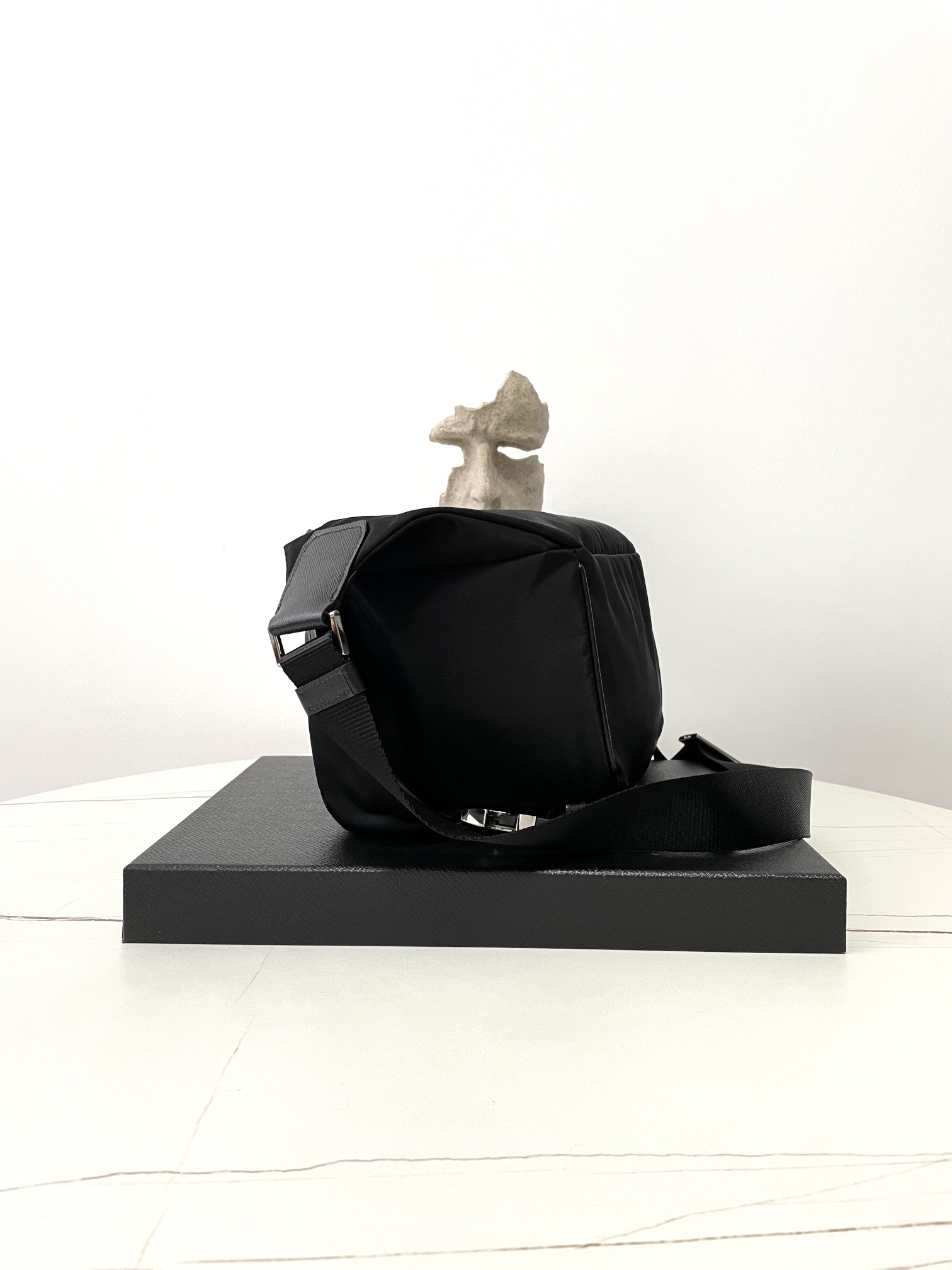 modal image 13