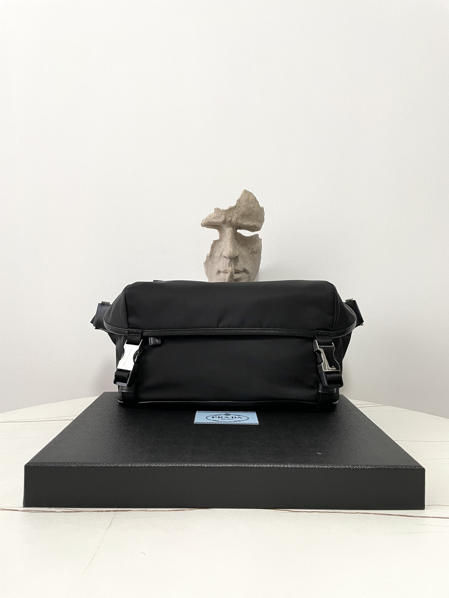 modal image 12