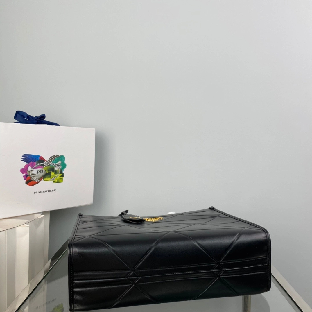 modal image 12