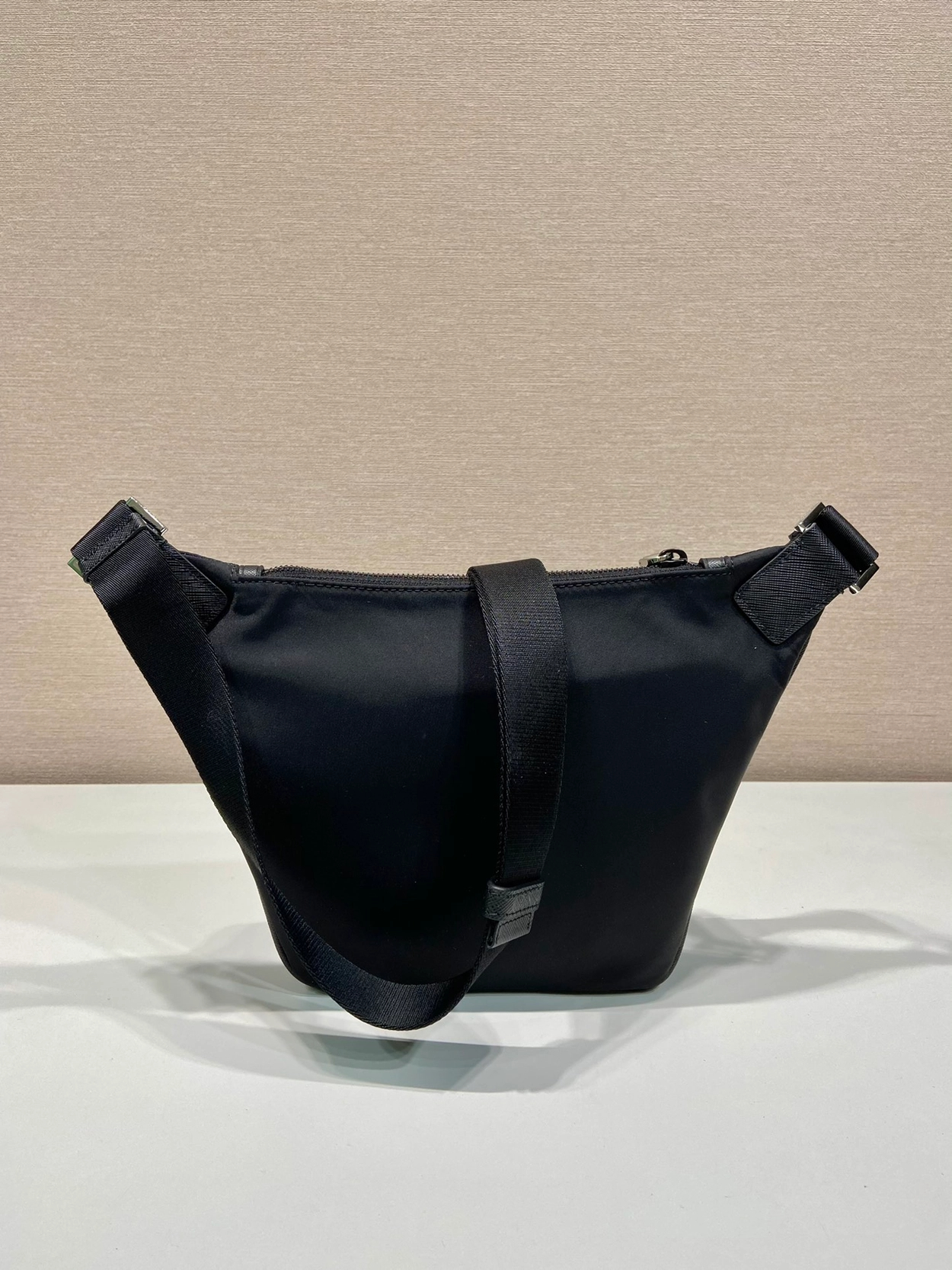 modal image 8