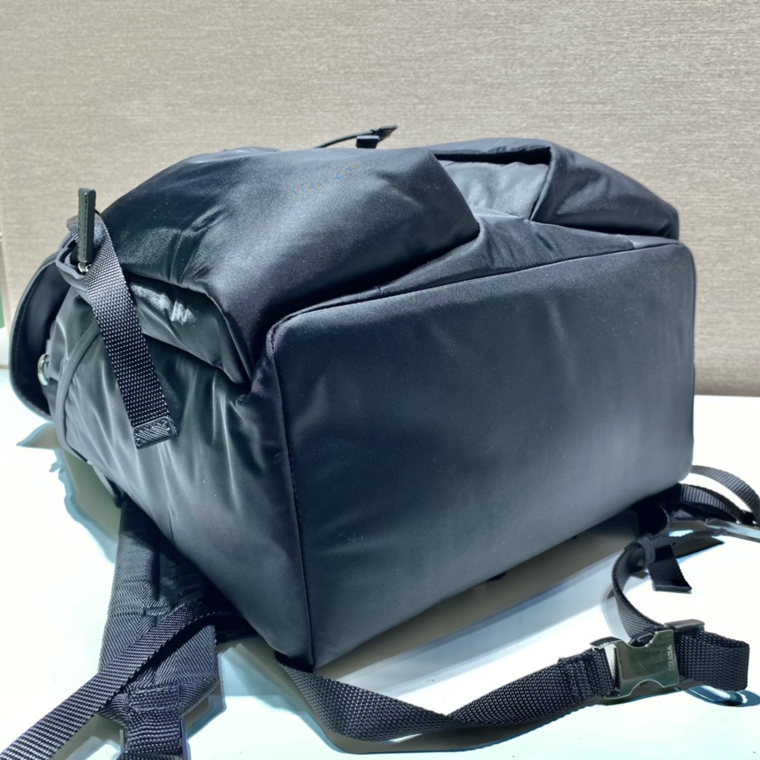 modal image 6