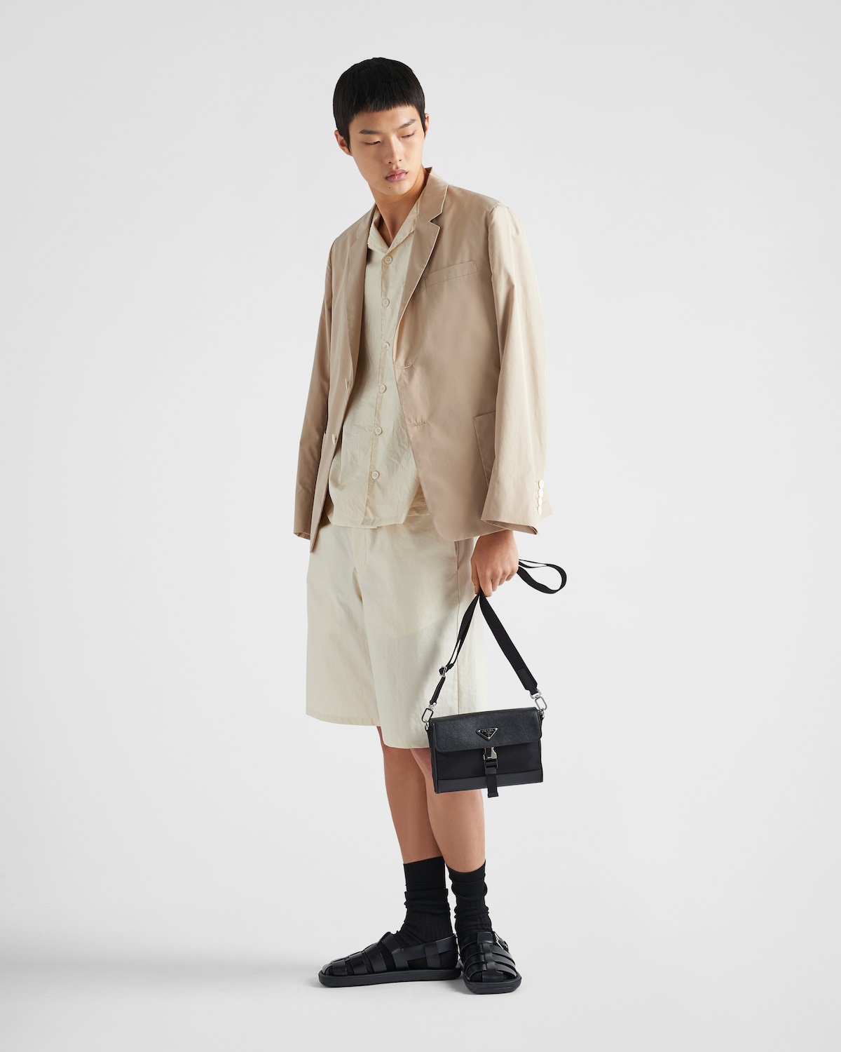 modal image 5