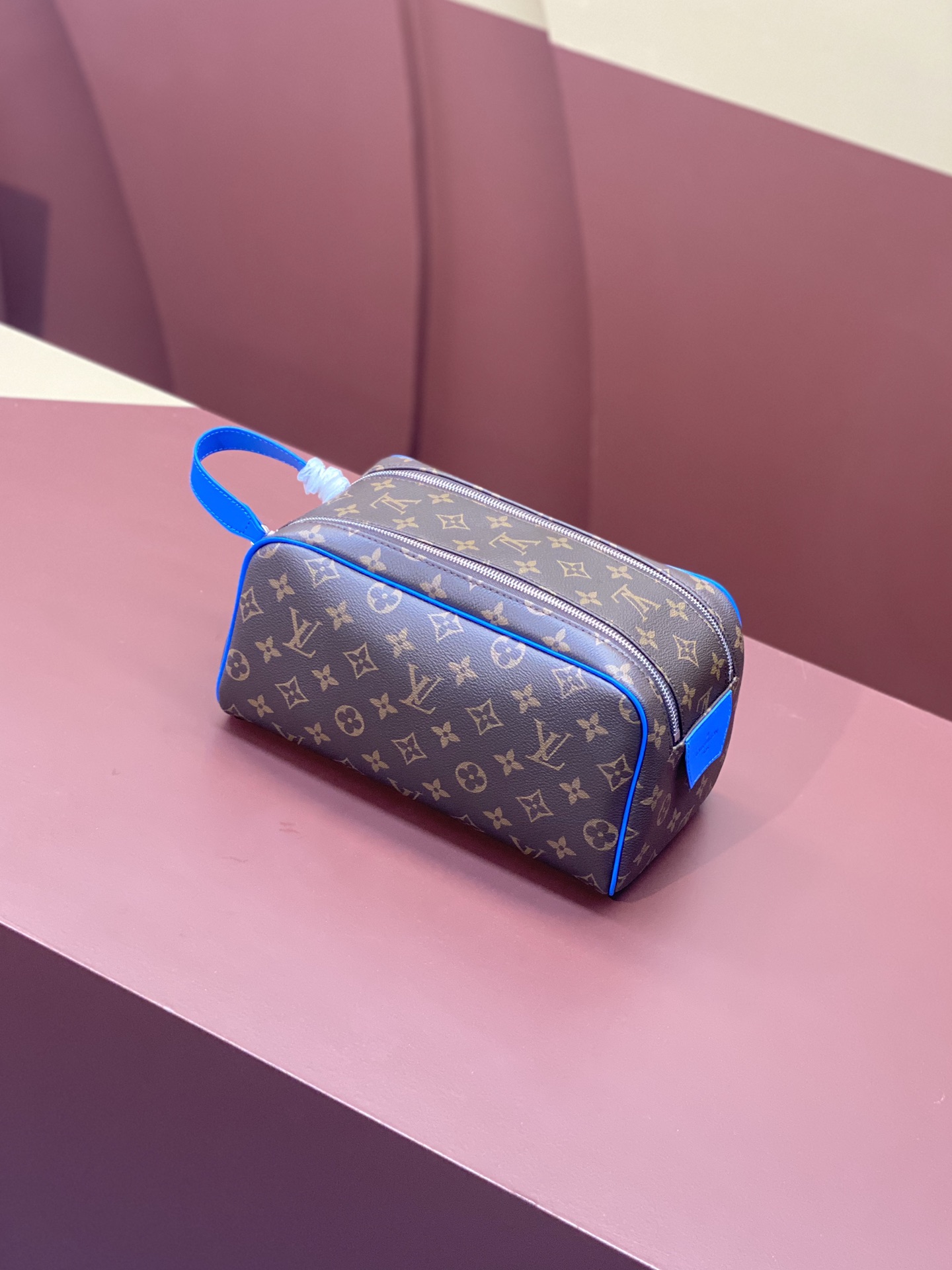 modal image 6