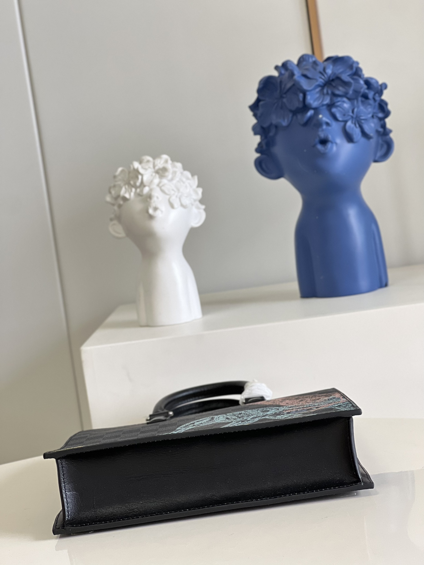 modal image 6