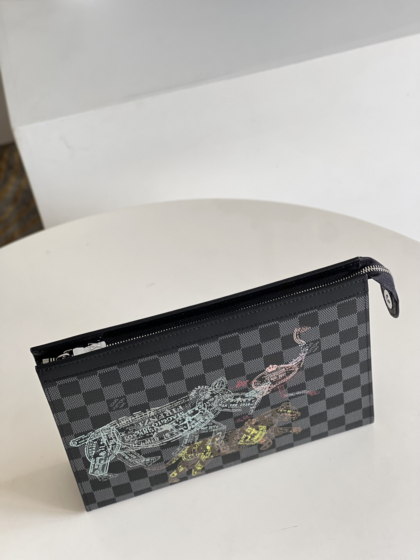 modal image 6