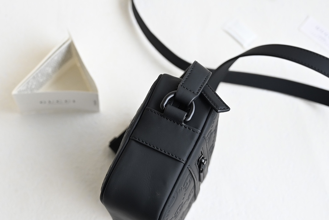 modal image 14