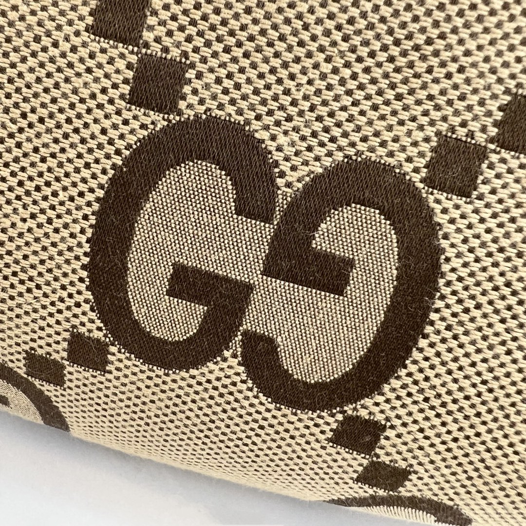 modal image 10