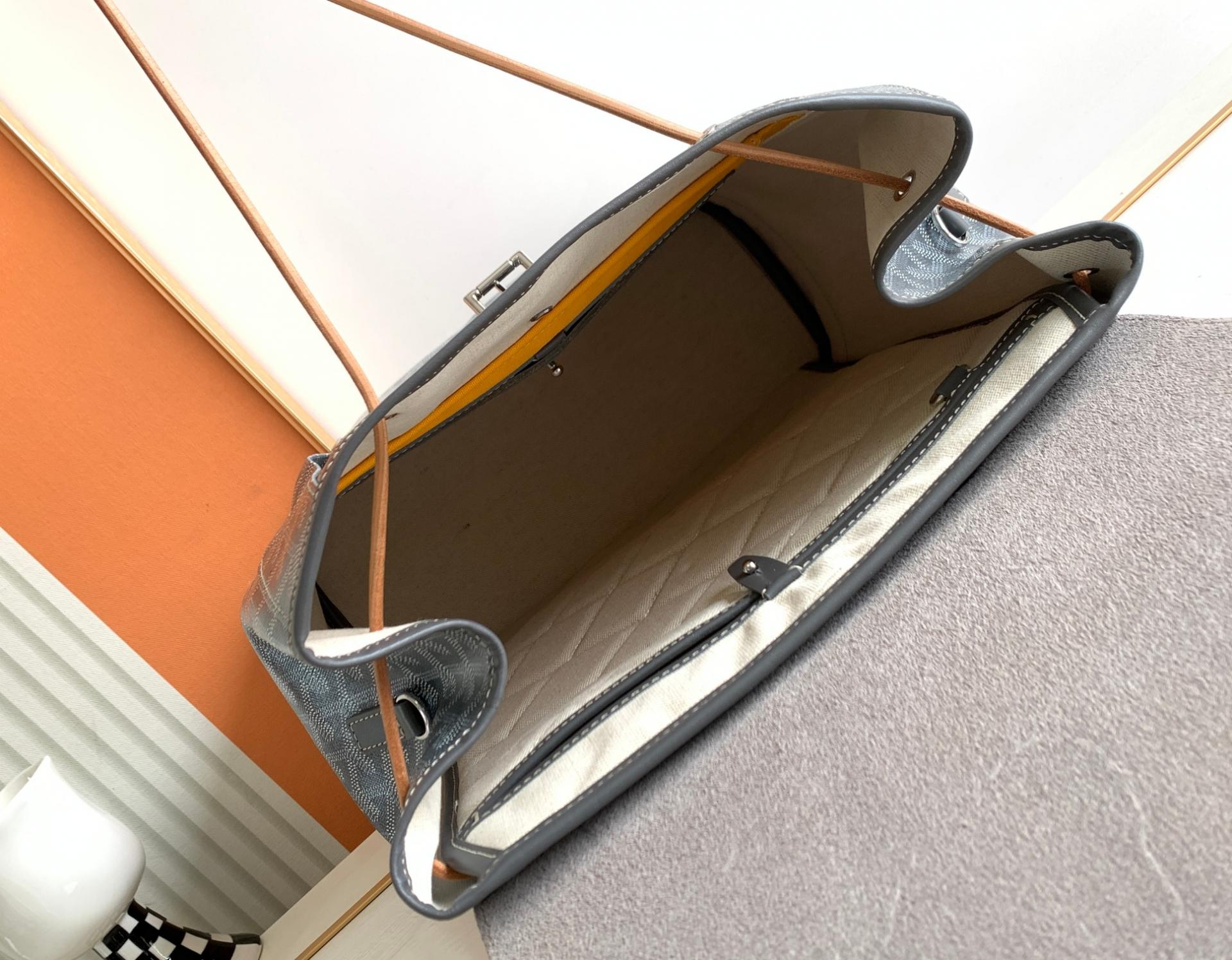 modal image 12