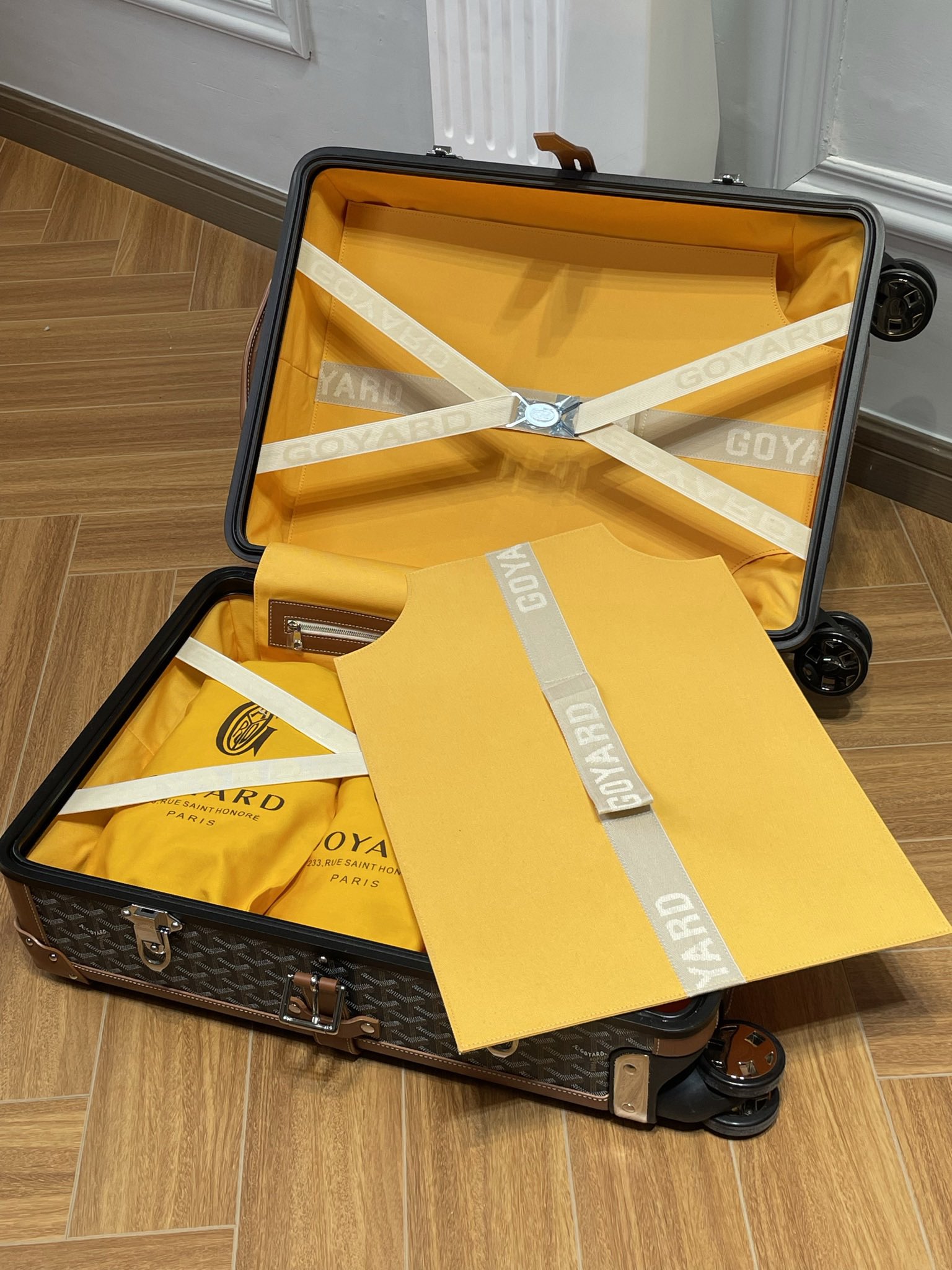 modal image 6