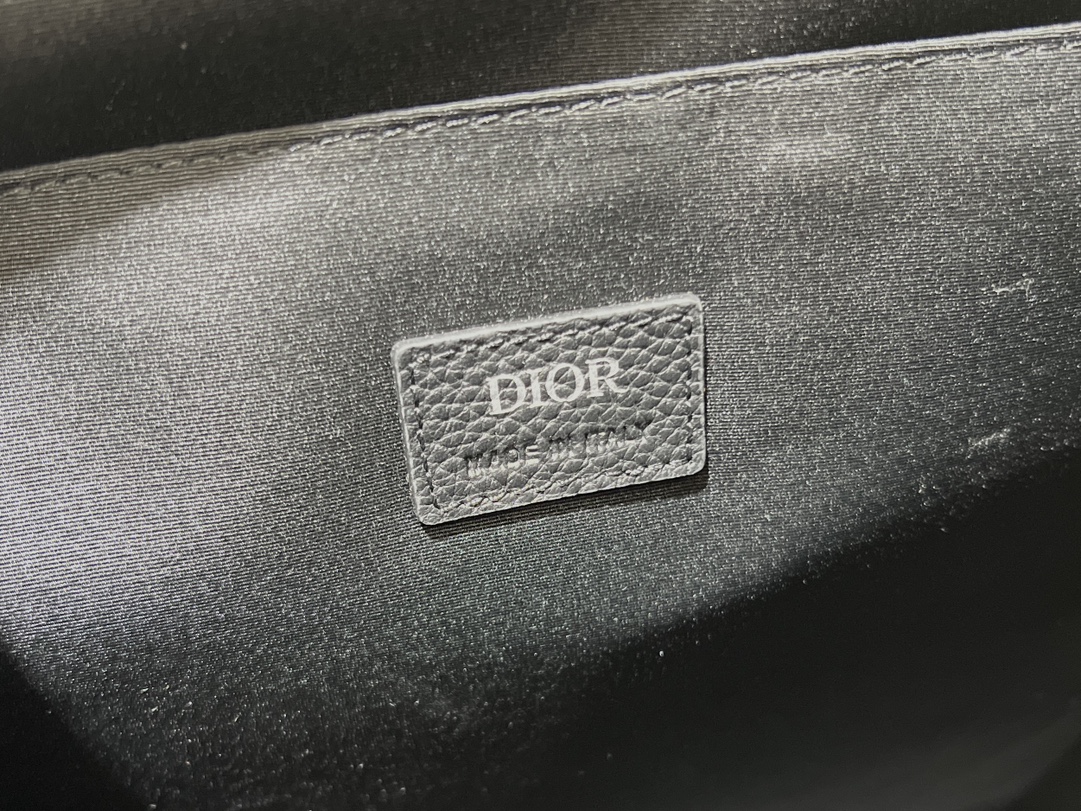 modal image 14