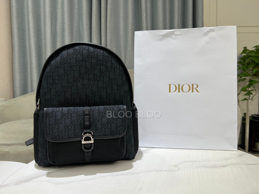 modal image 5