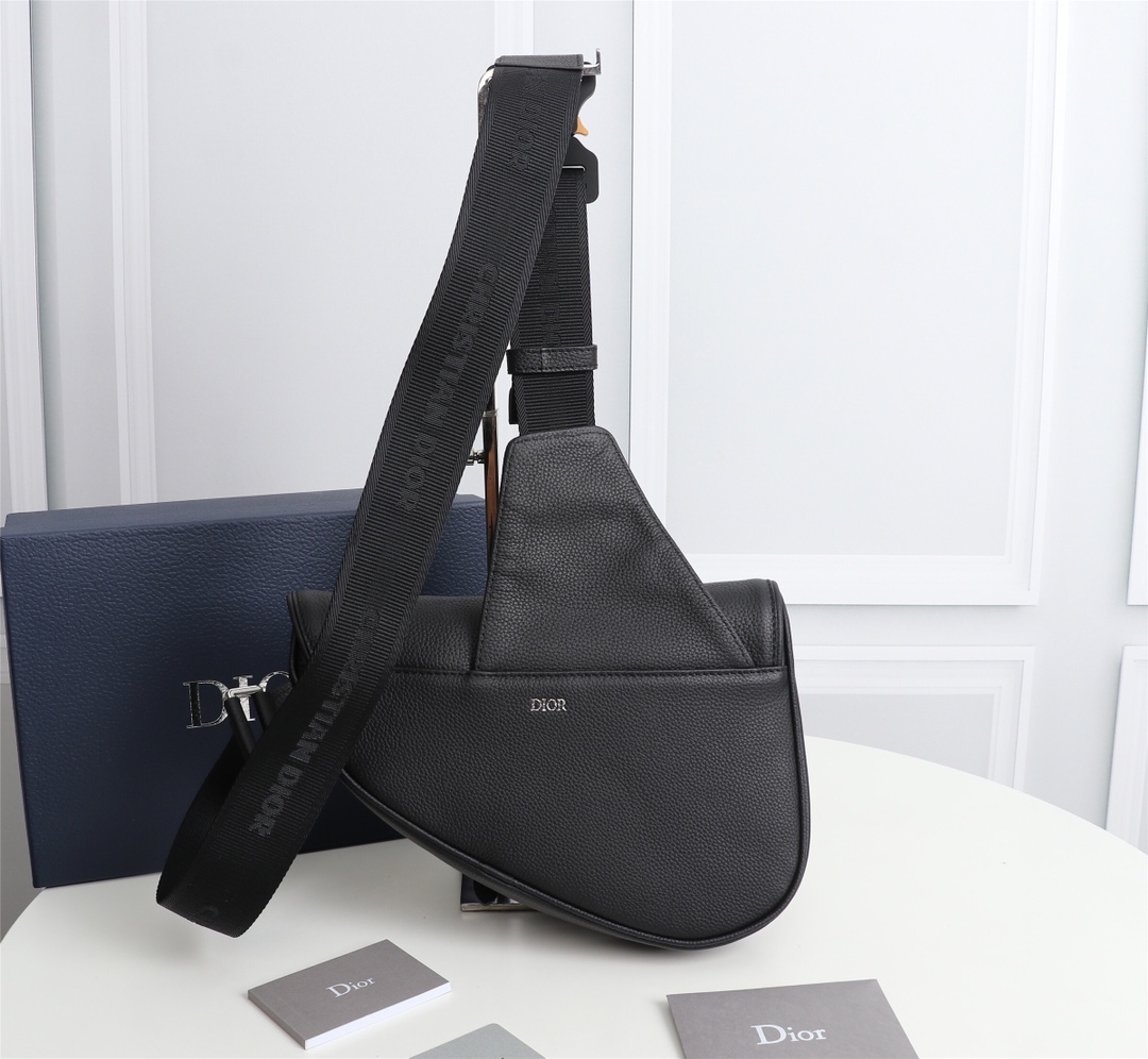 modal image 5