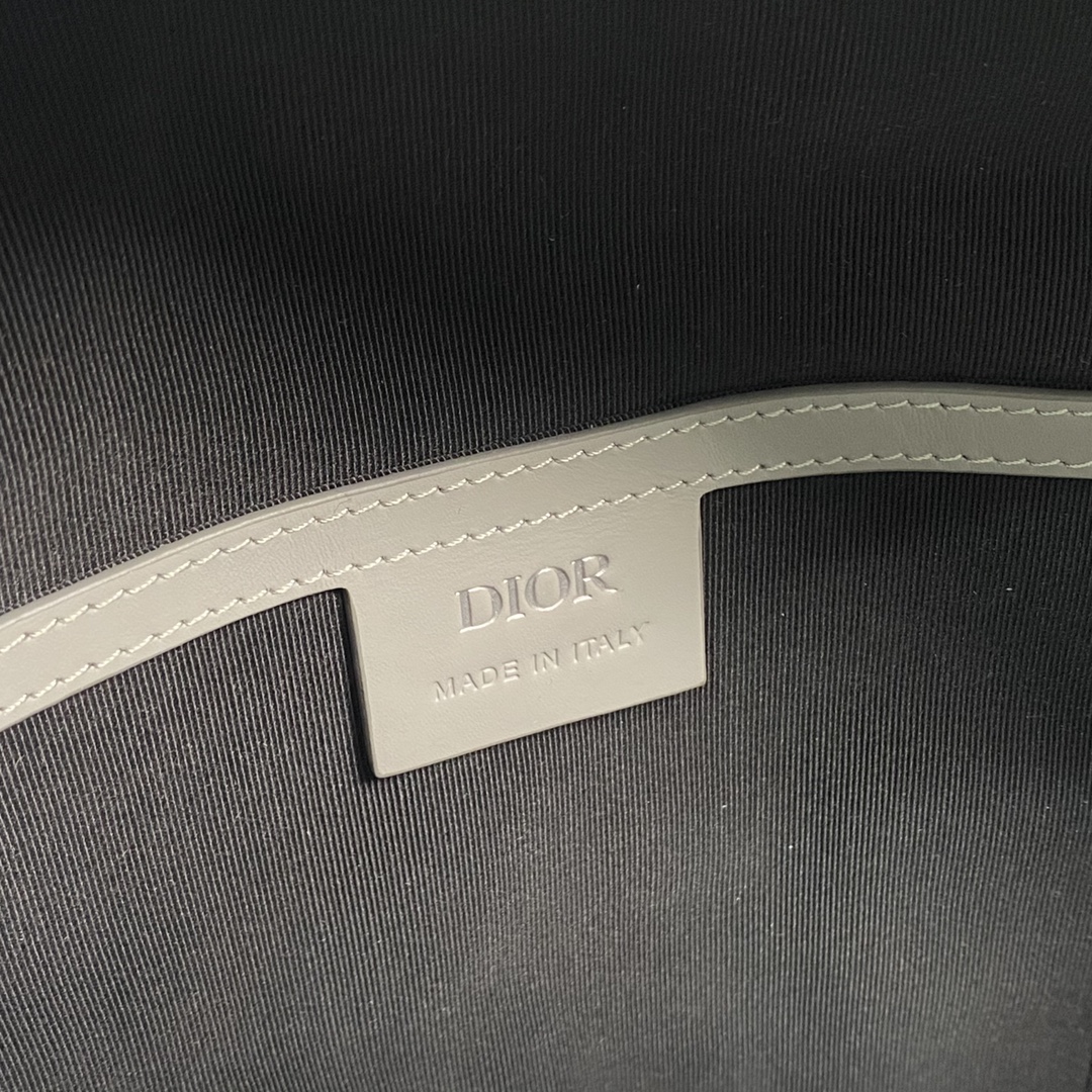 modal image 10