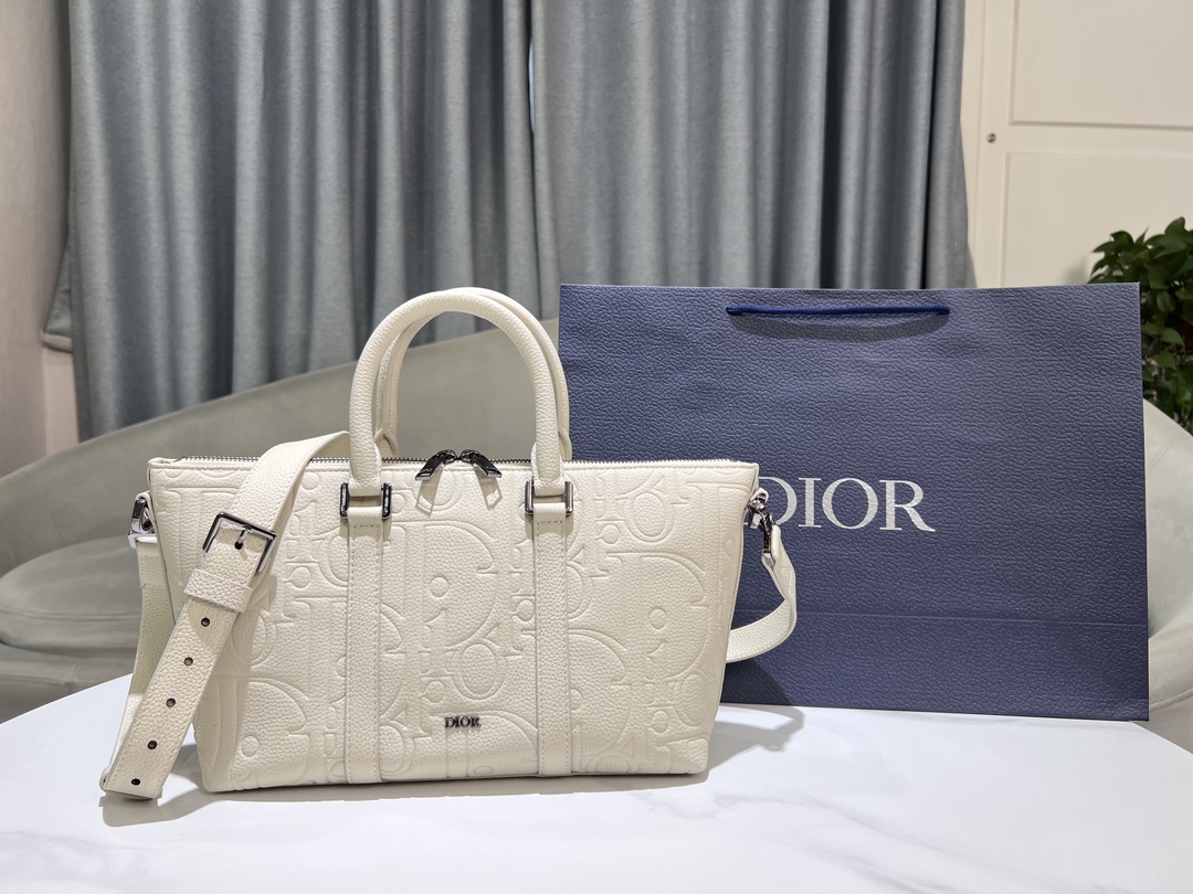modal image 5