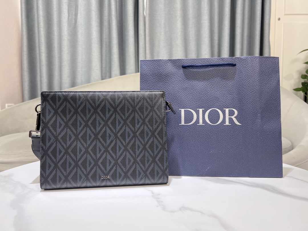 modal image 5