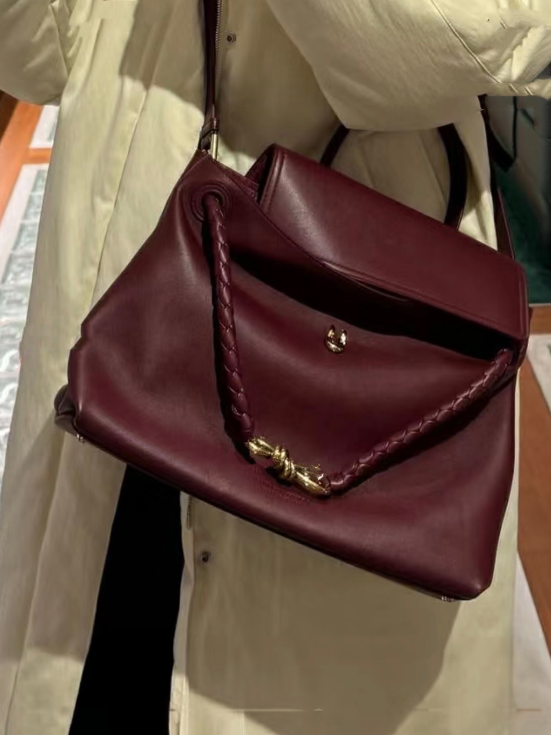 modal image 17