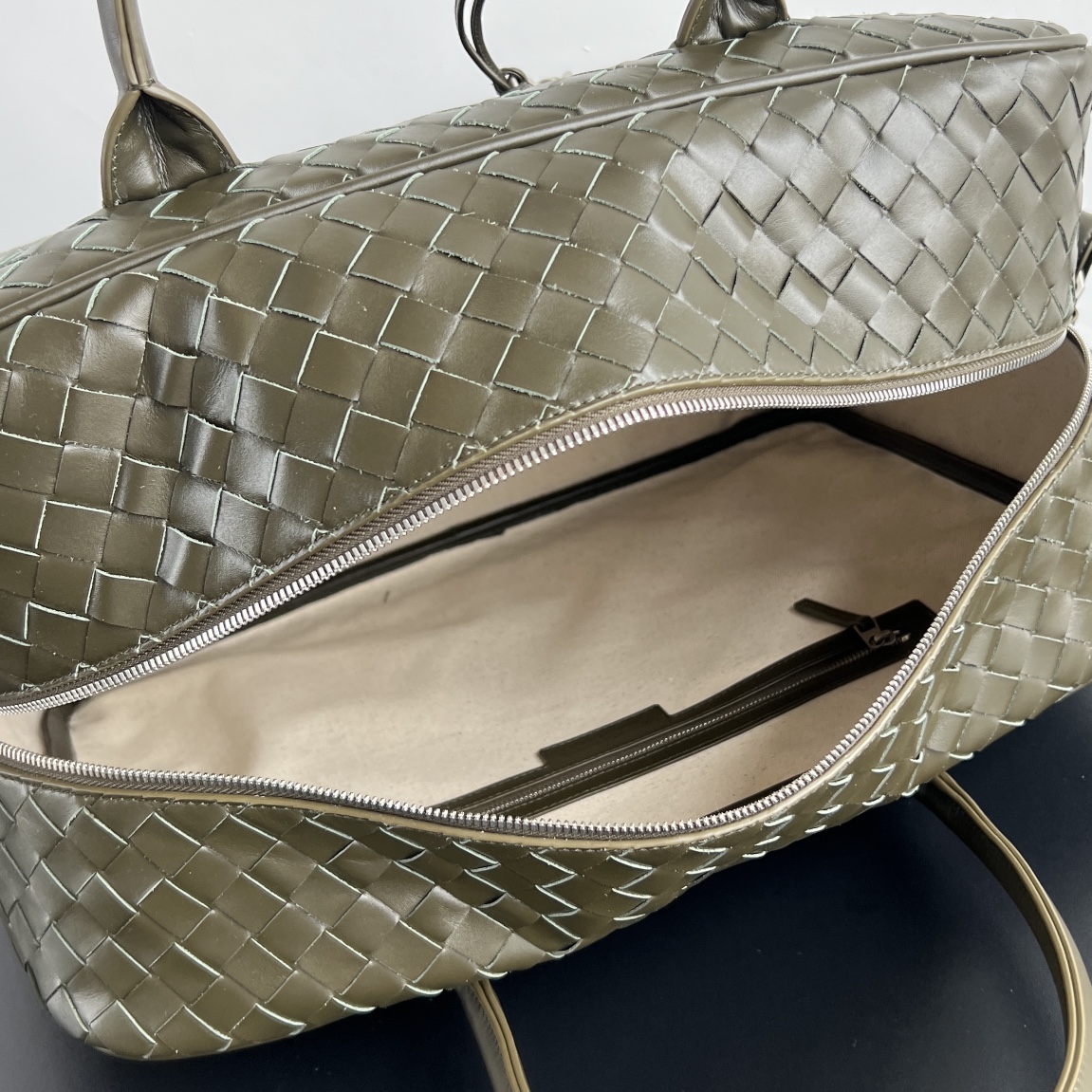 modal image 7
