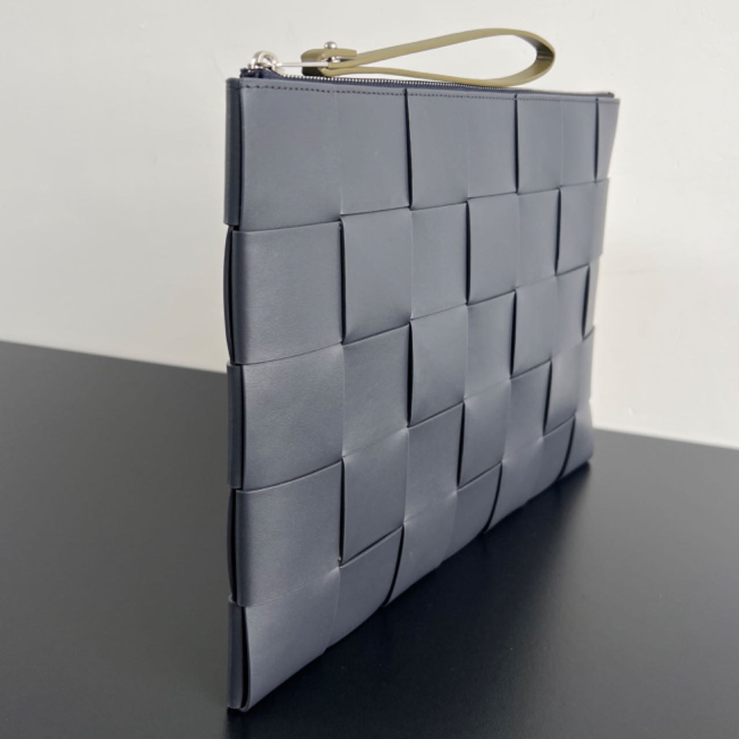 modal image 8