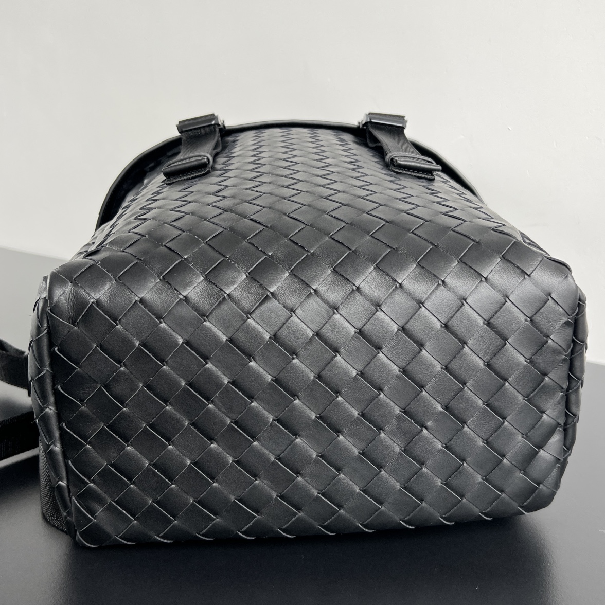 modal image 12