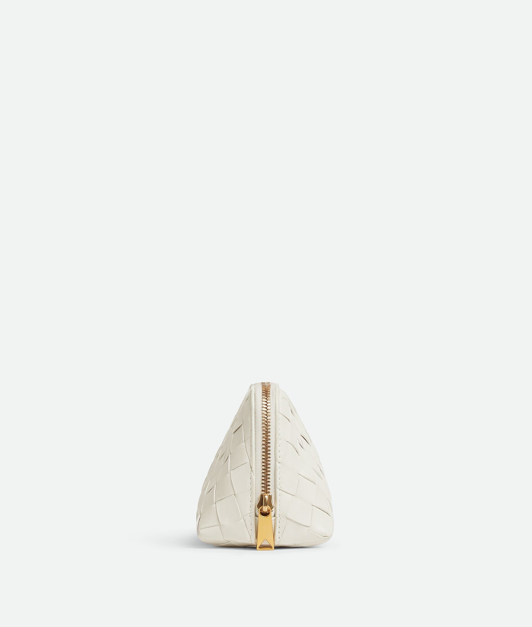modal image 3