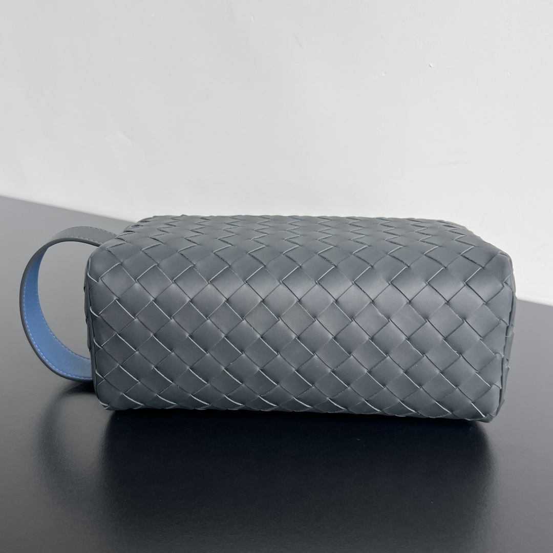 modal image 7