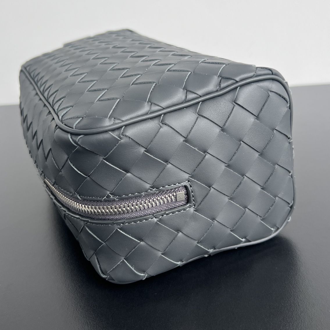 modal image 10