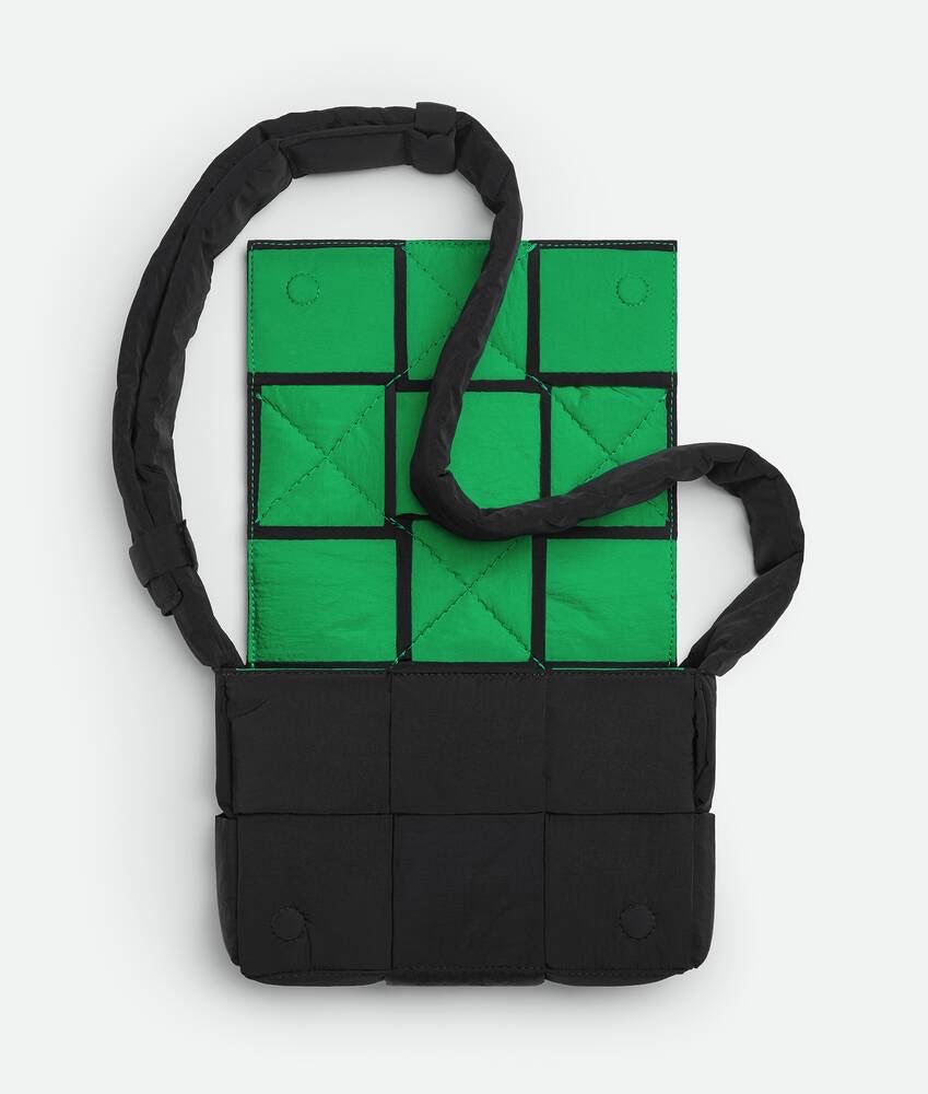 modal image 5