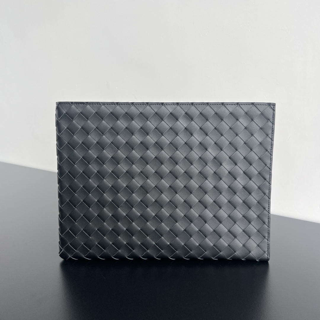 modal image 5