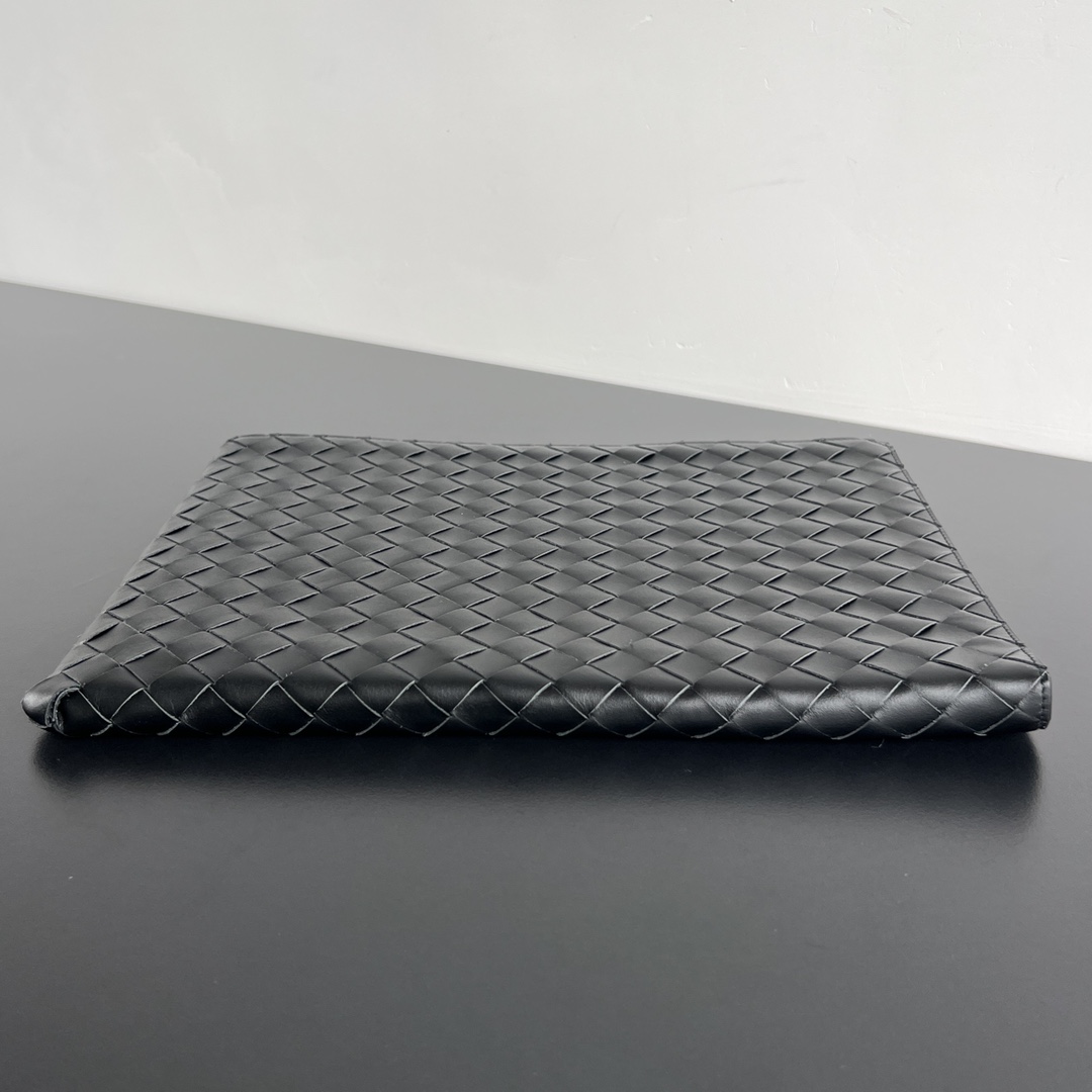 modal image 8